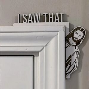 "I Saw That" Funny Peeping Jesus Door  Ornament